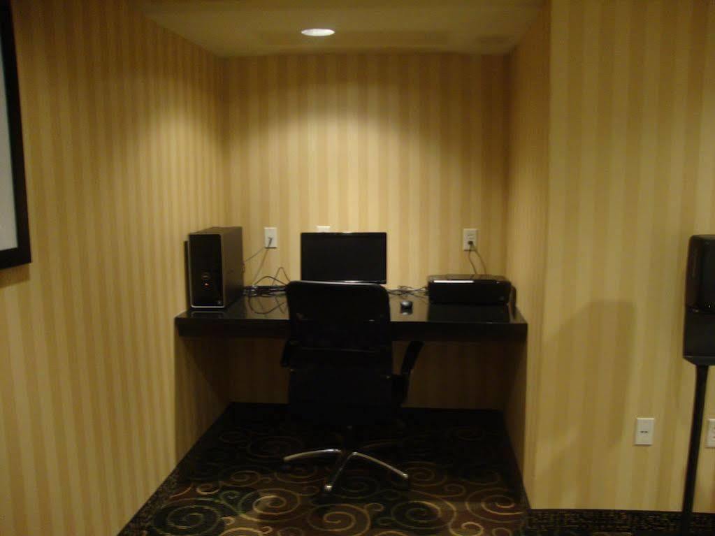 Cobblestone Inn & Suites - Carrington Exteriér fotografie