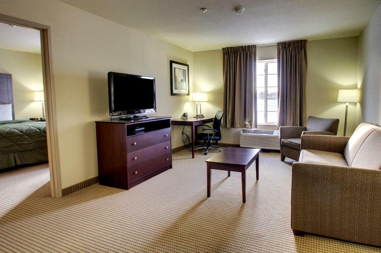 Cobblestone Inn & Suites - Carrington Exteriér fotografie